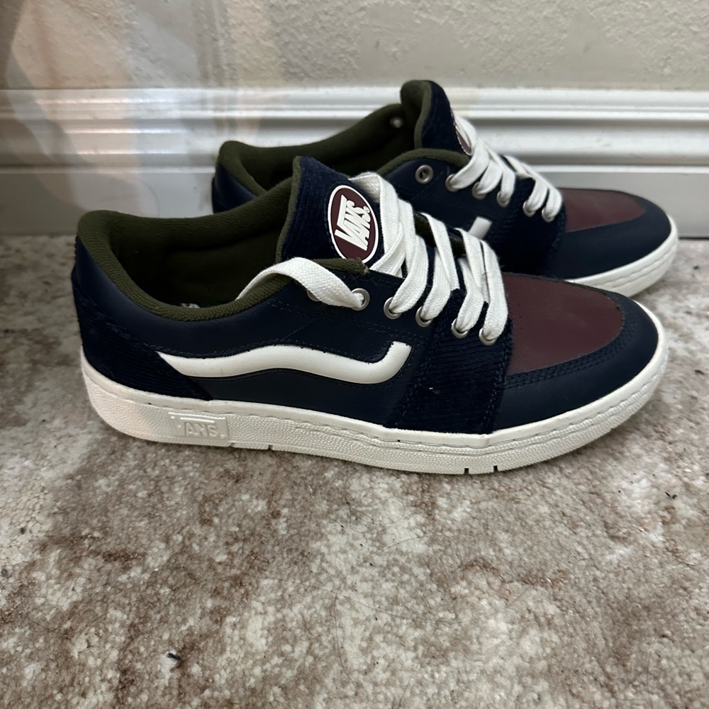 Vans Men's Blue and Brown Sneakers
